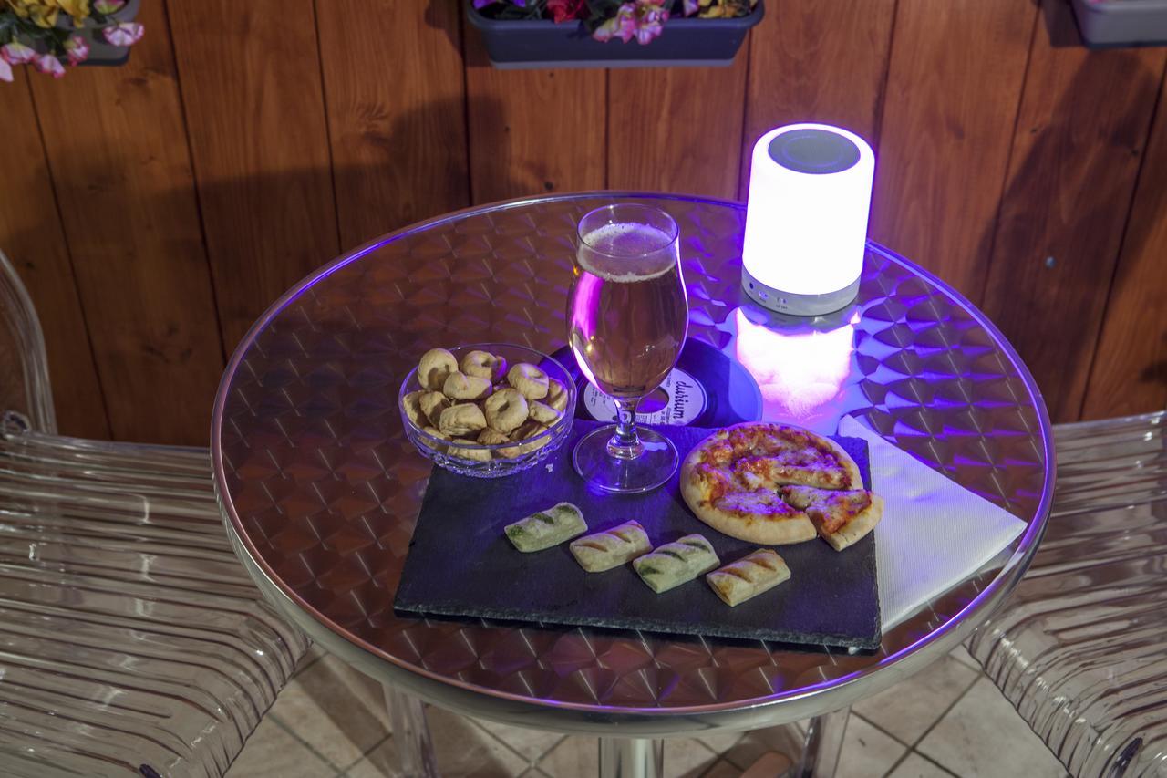 Bed and Breakfast Enjoy Vida Casola di Napoli Esterno foto