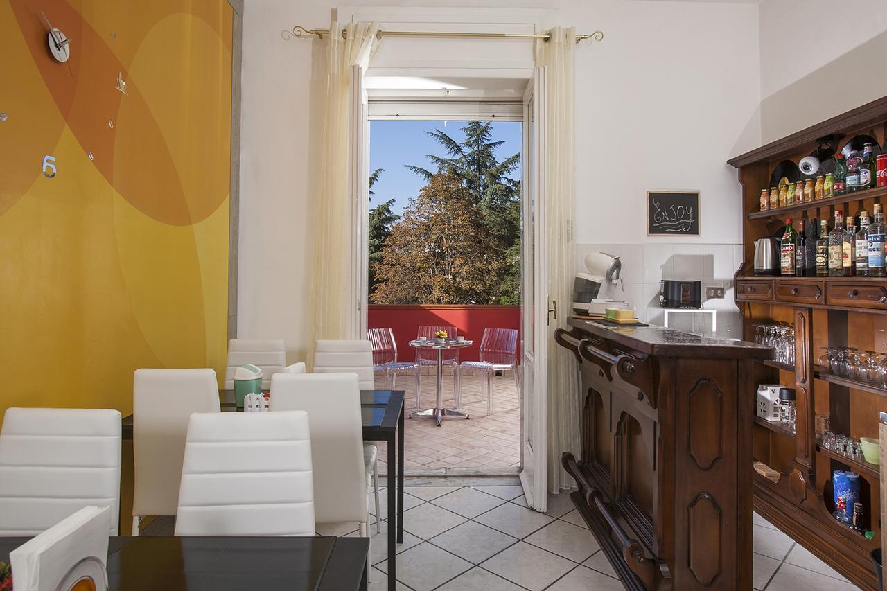 Bed and Breakfast Enjoy Vida Casola di Napoli Esterno foto