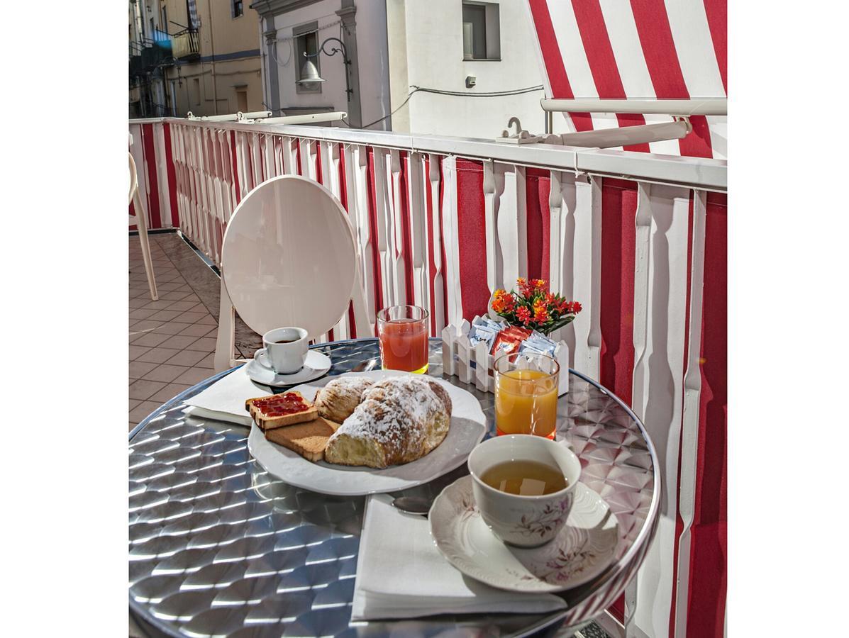 Bed and Breakfast Enjoy Vida Casola di Napoli Esterno foto